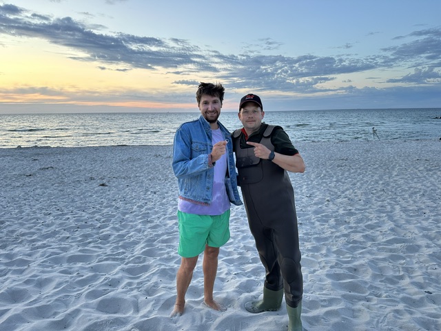 Ehering im Wasser verloren – erfolgreicher Metalldetektor-Einsatz in Heidkate-Wisch an der Ostsee