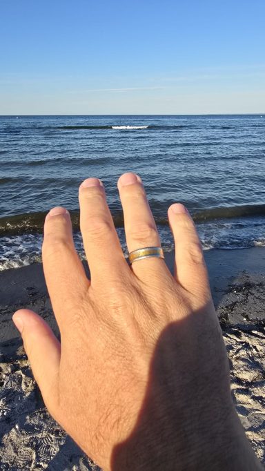 Ring am Strand der Ostsee gefunden Ring am Strand der Ostsee verloren